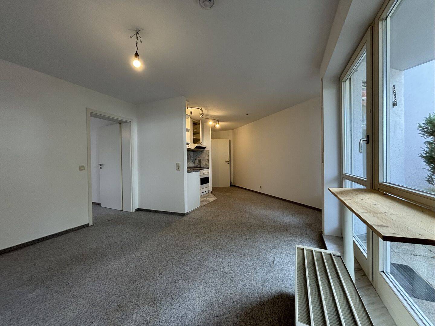 Gemütliches Wohnen in Sachsenheim – 2-Zimmer-Wohnung mit Terrasse und Tiefgarage, 74343 Sachsenheim
