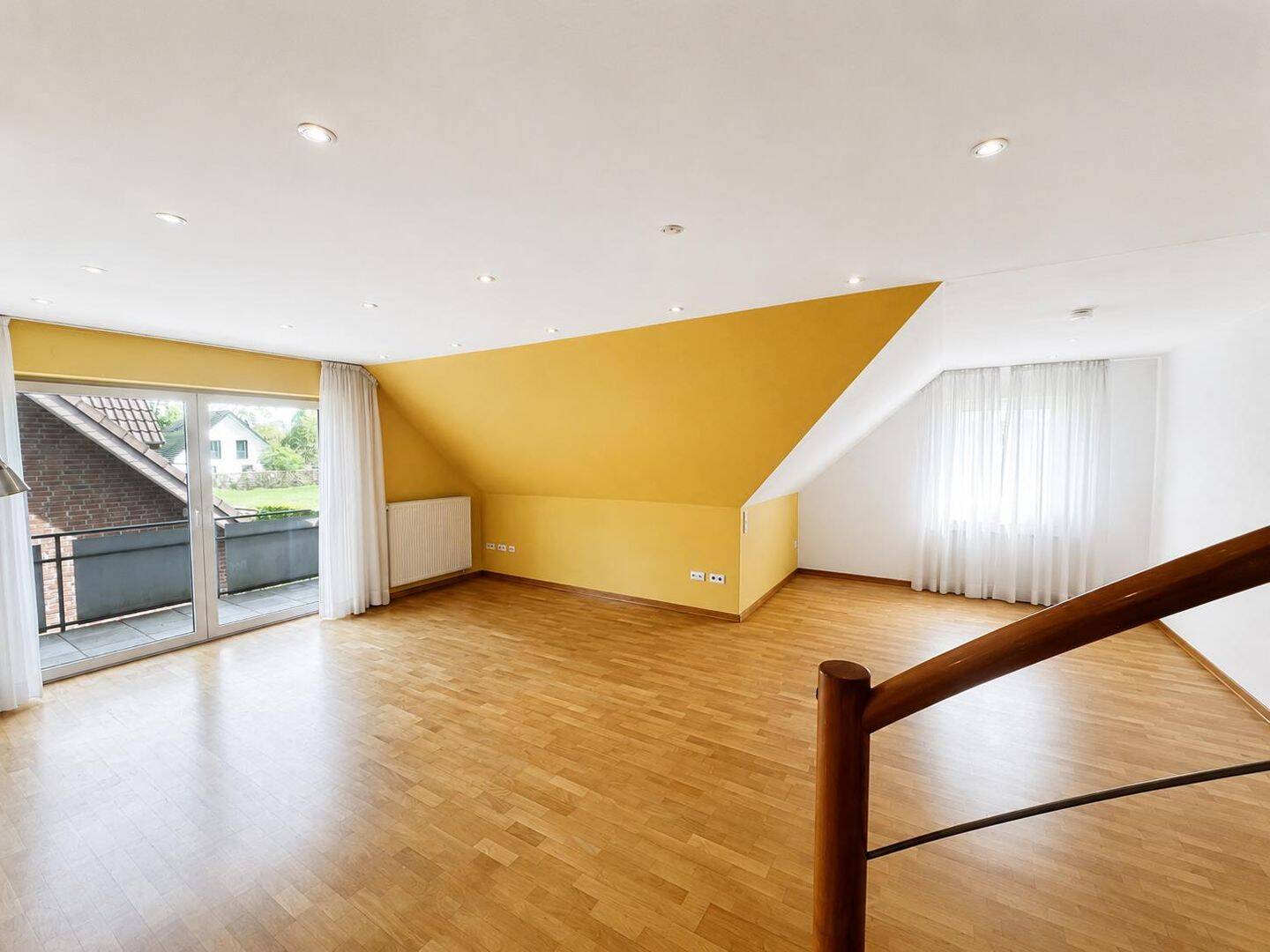 3-Zi.Maisonettwohnung , Balkon, G-WC -> zzgl. Küche und Garage, 33415 Verl