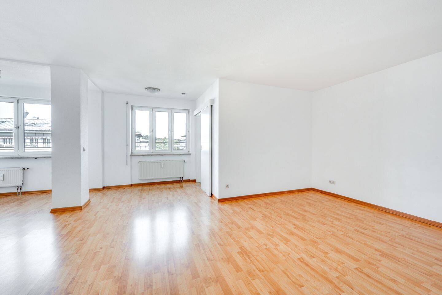AIGNER – Großzügige 1,5 Zimmer Maisonettewohnung mit separater Küche, 80637 München (Moosach Neuhausen-Nymphenburg)