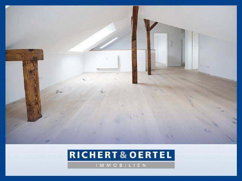 ERSTBEZUG: frisch sanierte, helle Maisonettewohnung mit Dachterrasse / sofort bezugsfrei, 1277 Dresden