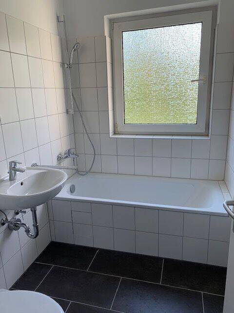 Helle 3-Zimmer-Wohnung in grüner Lage!, 90482 Nürnberg (Freiland Laufamholz Mögeldorf Rehhof Unterbürg)