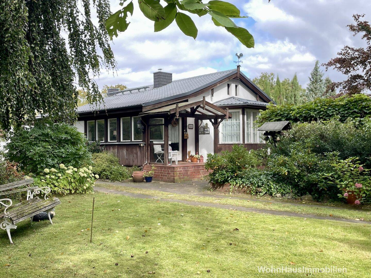 Wohnen auf einer Ebene: Haus mit parkartigem Garten in Kaulsdorf, 12623 Berlin (Marzahn-Hellersdorf Kaulsdorf Mahlsdorf)