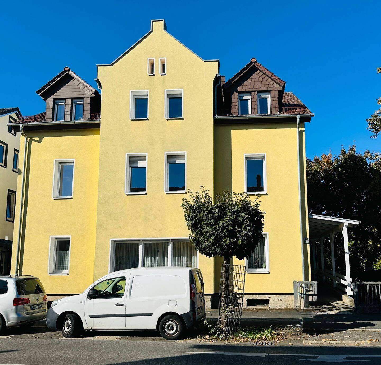 Erstbezug nach Sanierung: Moderne 4-Zimmer-Stadtwohnung in Coburg, 96450 Coburg