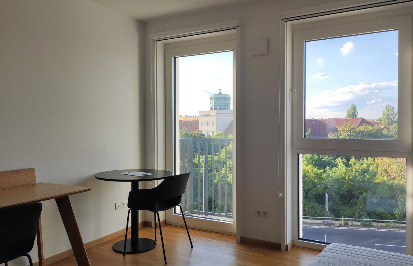 6.05: Weitblick vom französischen Balkon, 12157 Berlin (Tempelhof-Schöneberg Friedenau Kolonie Grüne Aue Schöneberg Steglitz)