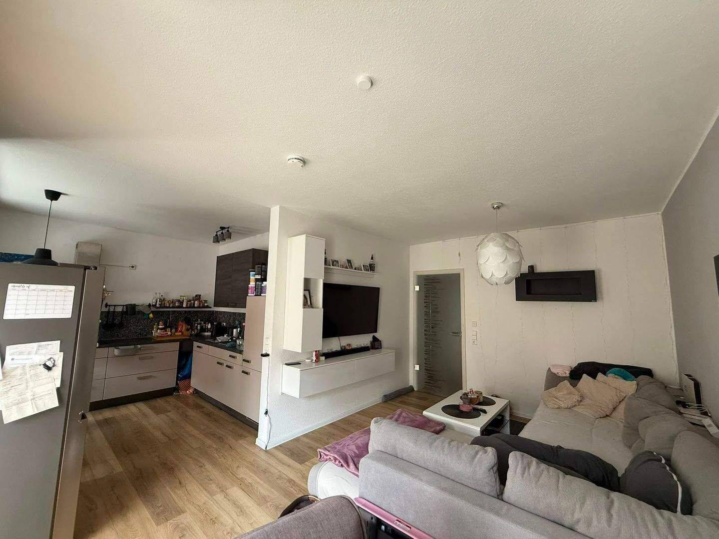 Familienfreundliche 3,5-Zimmer-Wohnung mit Balkon, 9130 Chemnitz (Hilbersdorf Sonnenberg Yorckgebiet Zentrum)