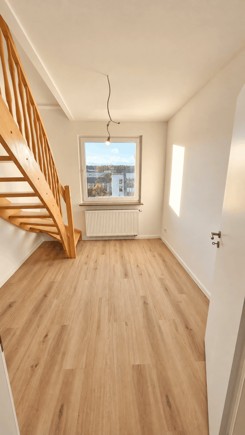 3,5Zi Kernsanierte Maisonette Klimaanlage Barmen, 42287 Wuppertal (Barmen)
