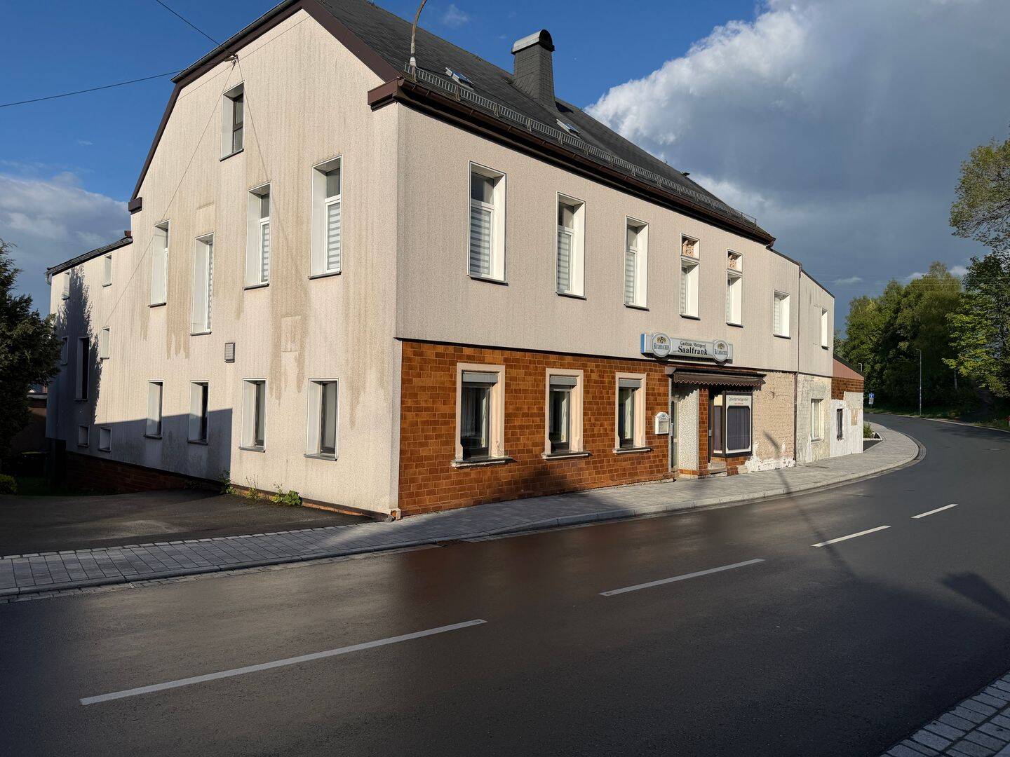 Großzügiges Wohn- und Geschäftshaus mit viel Potenzial – Ausbau zu Mehrfamilienhaus möglich |, 95233 Helmbrechts