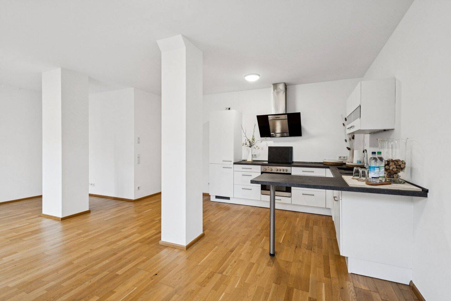 Moderne Erdgeschosswohnung mit 3-ZKB, Terrasse und Stellplatz in zentraler Stadtlage!, 67655 Kaiserslautern (Innenstadt)