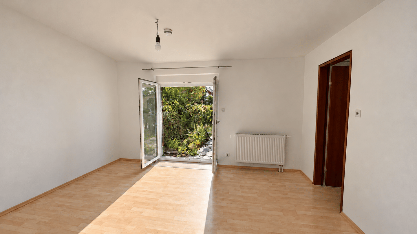 2-Zimmer-Wohnung mit Terrasse & Garten in Stuttgart-Sommerrain, 70374 Stuttgart (Bad Cannstatt Sommerrain)