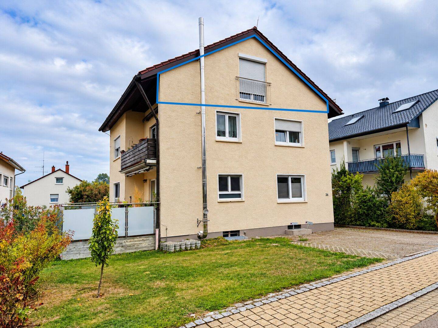 Gemütliche und kernsanierte Dachgeschoss Wohnung, 73105 Dürnau