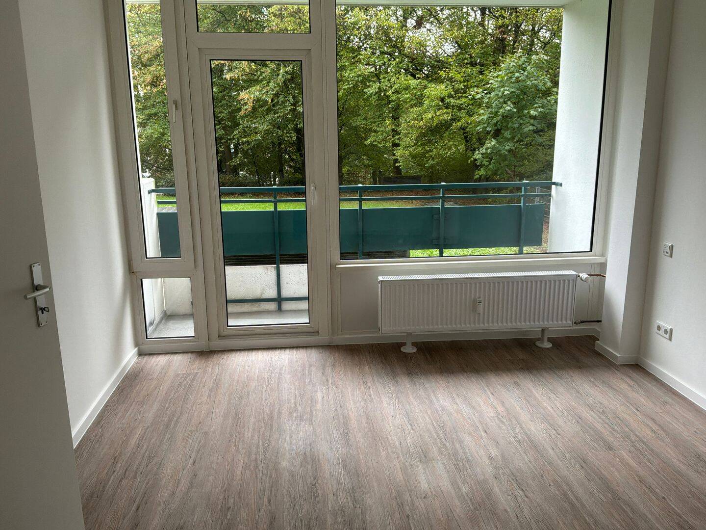 47304/146 Lichtdurchflutete 2-Zimmer-Wohnung mit Balkon! Perfekt für Singles oder Paare!, 40699 Erkrath