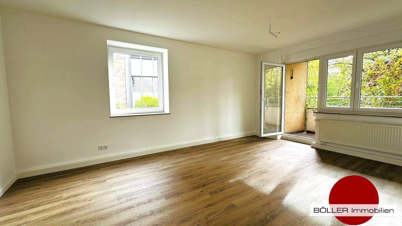 Wunderschöner Platz im Burgviertel! Tolle 3-Zi Wohnung mit sonnigen Balkon!, 90403 Nürnberg (Gleißbühl Lorenz Sebald)