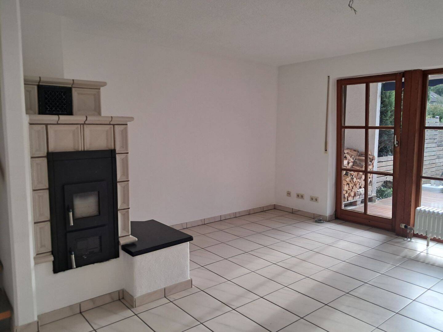 Wohnen mit Charme, Komfort und viel Platz – Reihenendhaus in Konstanz-Dettingen, 78465 Konstanz