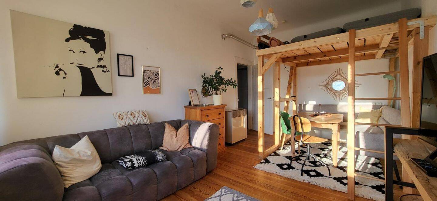 Ihr neues Zuhause: Gepflegte 2-Zimmer-Wohnung mit Balkon in Karlsruhe-Durlach, 76227 Karlsruhe (Durlach Hohenwettersbach Stupferich)