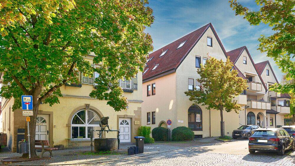 Viel Licht, viel Raum, viel Wohngefühl – großzügige Maisonette-Wohnung mit Galerie und Balkon, 71691 Freiberg am Neckar
