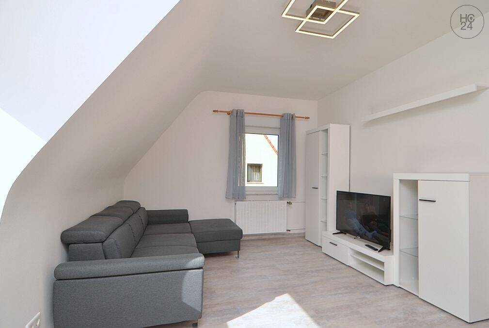 Modern möblierte 3-Zimmer-Maisonette Wohnung mit Internet im Nürnberger Süden, 90469 Nürnberg (Falkenheim Gartenstadt Kettelersiedlung Langwasser Rangierbahnhof)