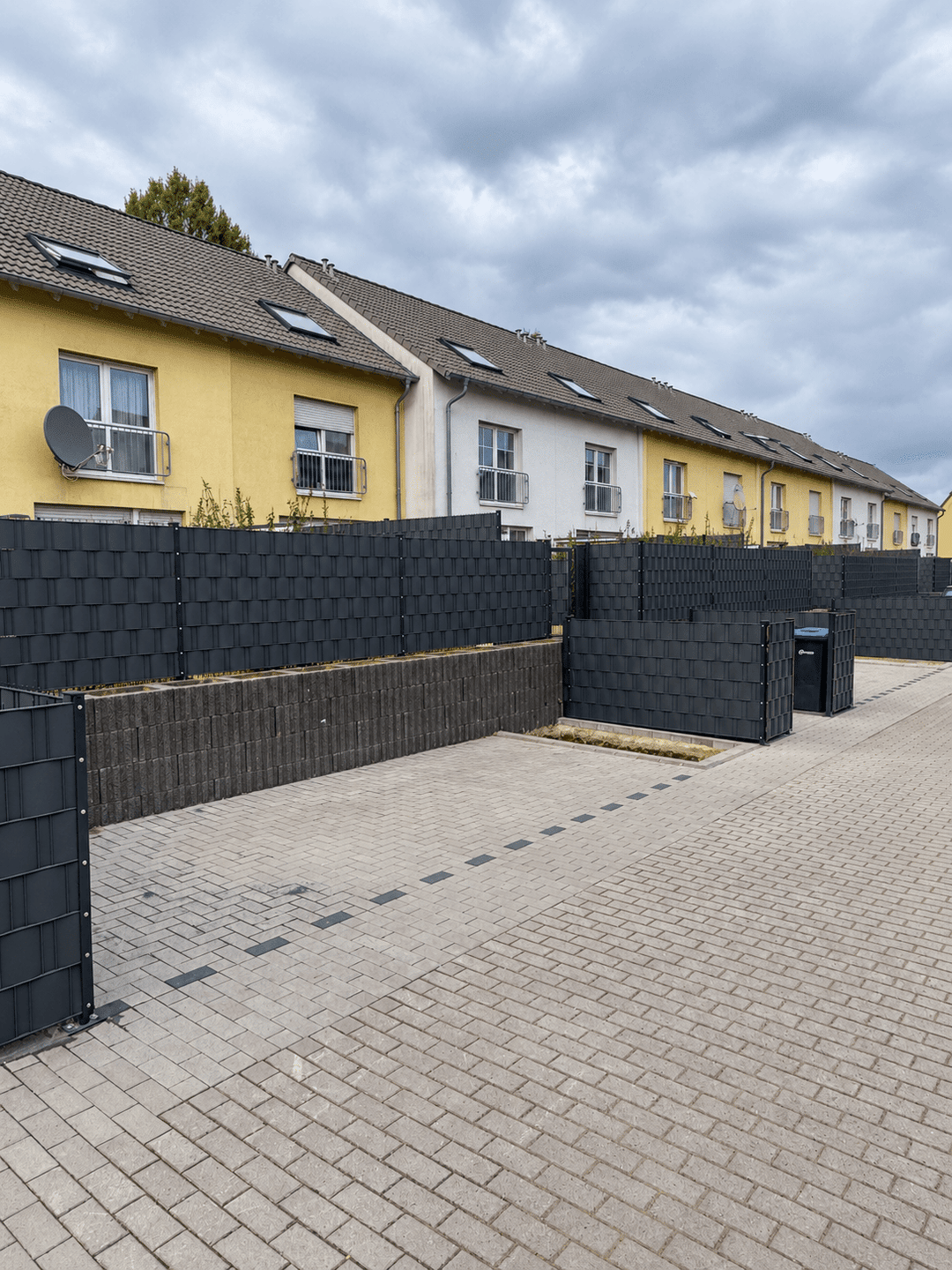 Renovierungsbedürftiges Reihenhaus mit 5 Zimmer, Garten und durchdachtem Grundriss, 52477 Alsdorf
