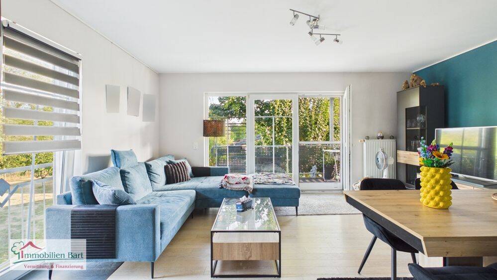 PERL-BESCH: MODERNE 97 M² WOHNUNG / STELLPLATZ / BALKON NACH SÜDEN AUSGERICHTET!, 66706 Perl