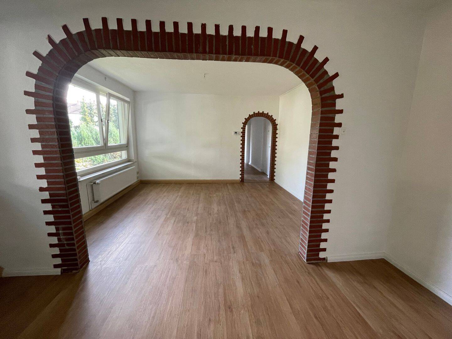 Frisch renovierte 3-Zimmer-Wohnung mit neuer Einbauküche in Gelsenkirchen-Erle, 45891 Gelsenkirchen (Erle)
