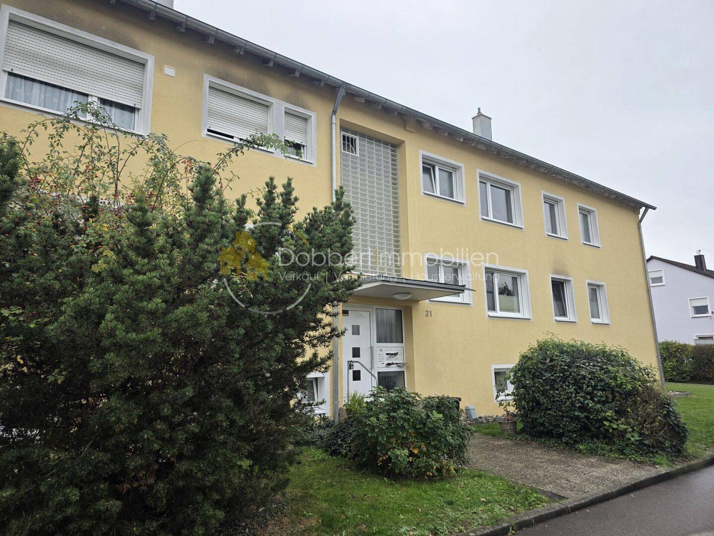 Schöne, helle 4 Zimmerwohnung mit Balkon u. Garage, 74523 Schwäbisch Hall