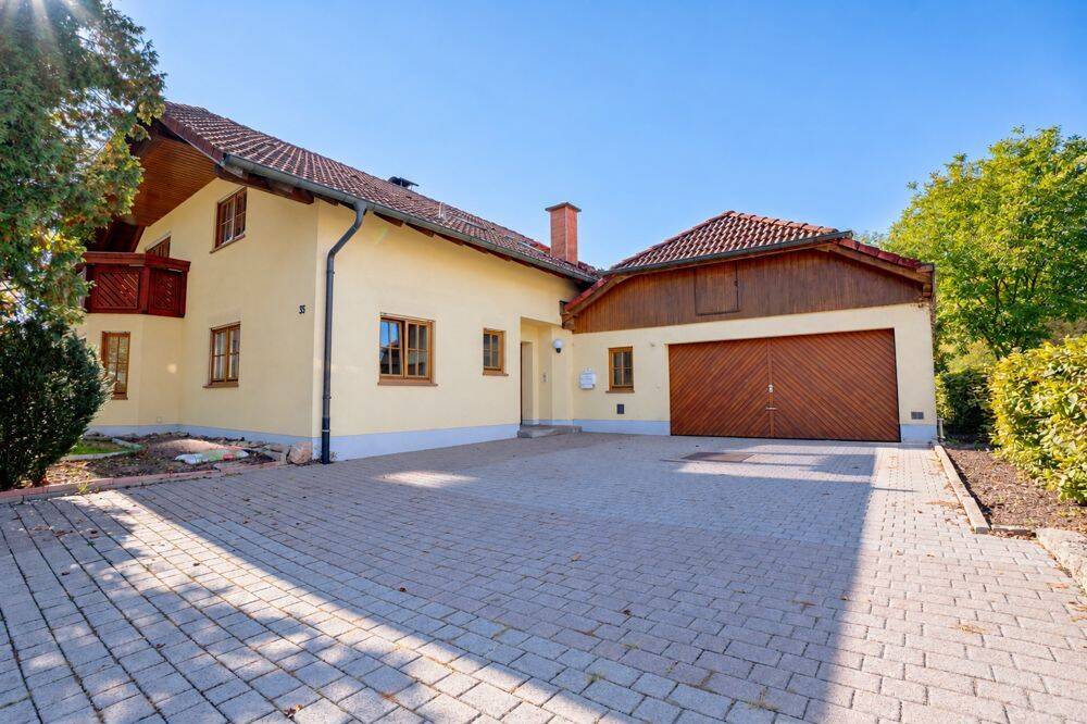 GLOBAL INVEST IMMOBILIEN SINSHEIM | Großzügig leben, exklusiv wohnen – Einfamilienhaus mit Garten in unverbauter Grünlage in Mauer, 69256 Mauer