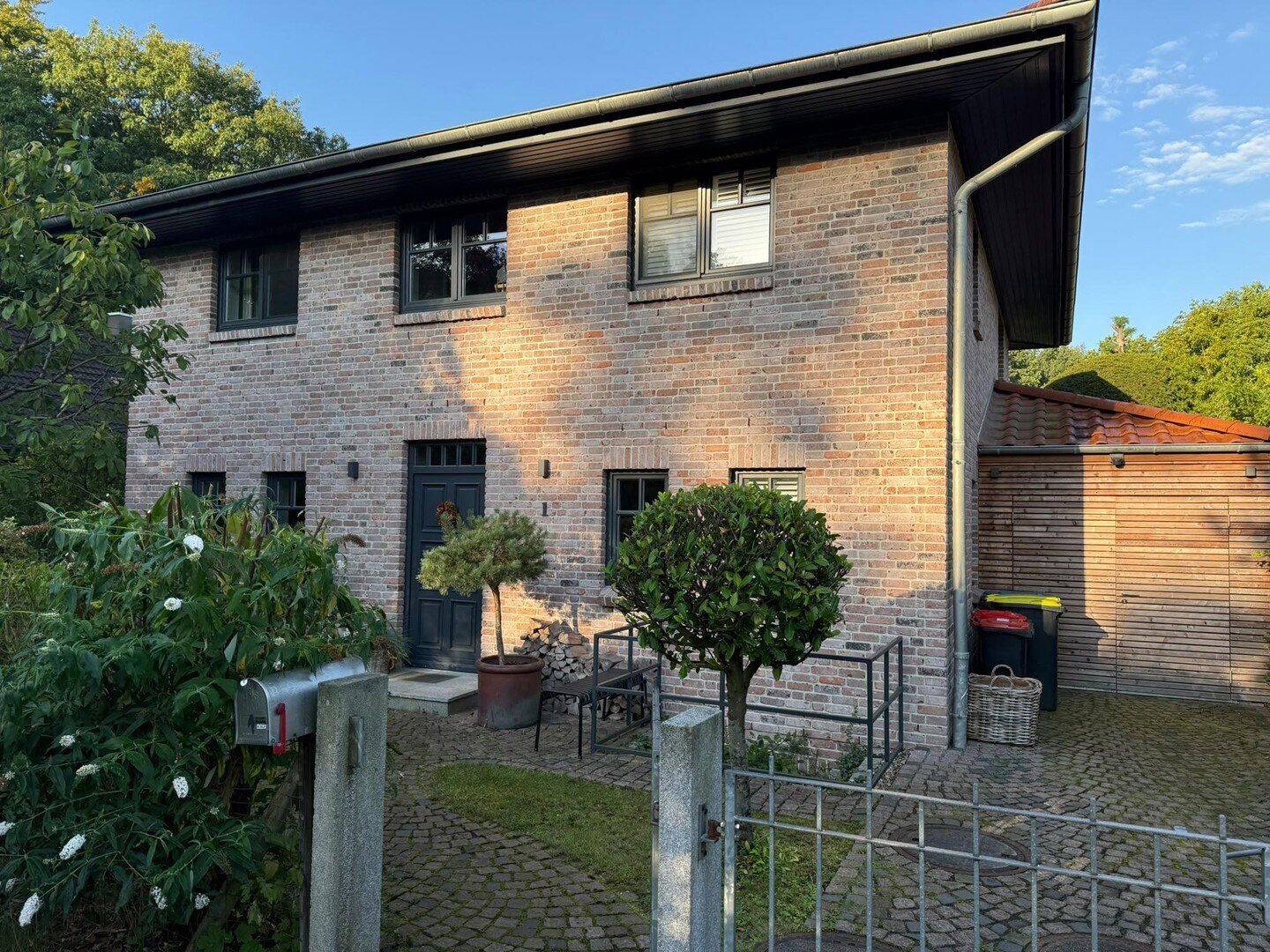 Wohnen in den Elbvororten, 22589 Hamburg (Altona Blankenese Iserbrook Osdorf Sülldorf)