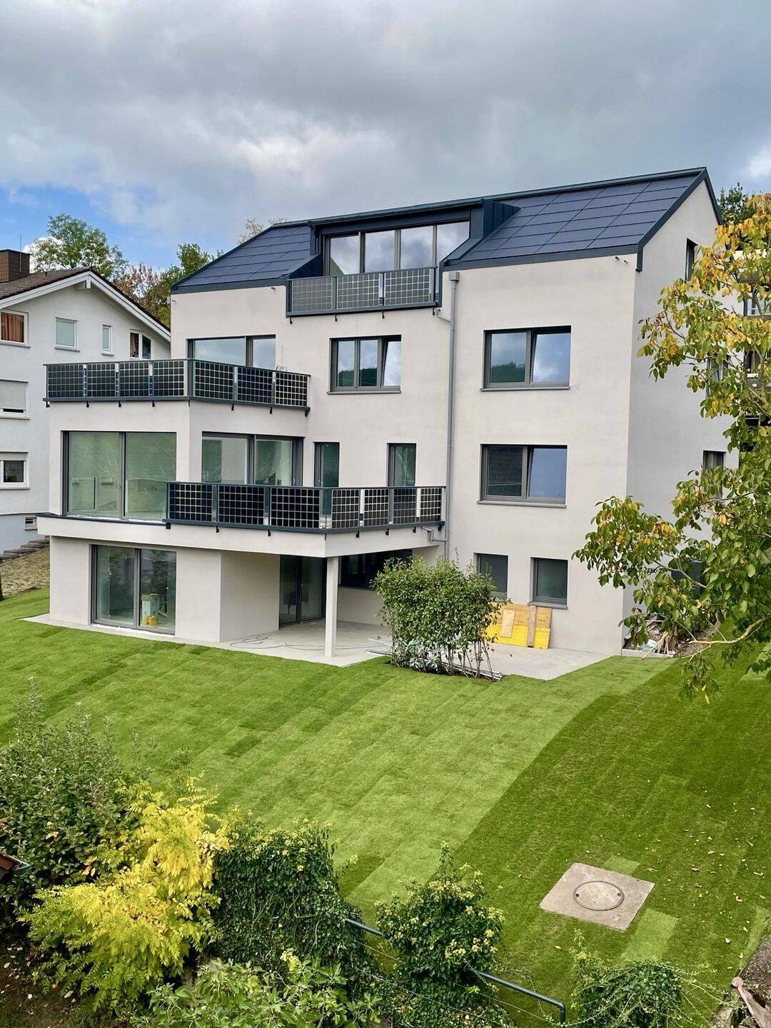 Rodgebiet: Wohnen im Grünen – 3 Zimmer, 400 m² Garten, 3 Terrassen, 75173 Pforzheim