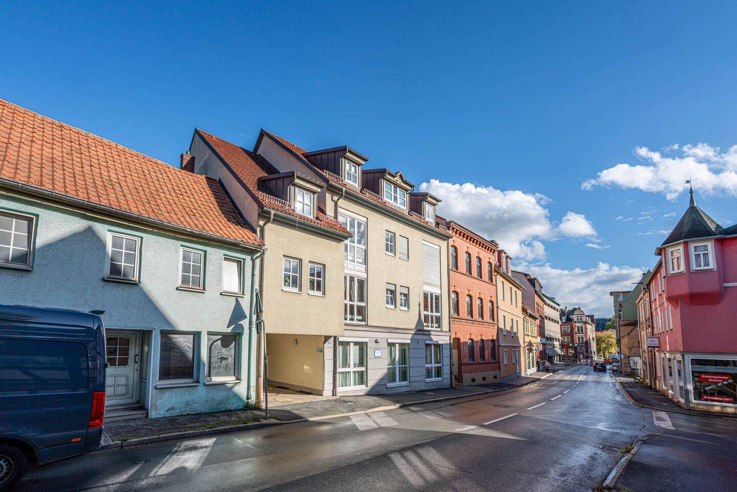 2-Zimmer-Maisonette mit ausgebautem Galerieraum – ca. 75 m² Wohn-/Nutzfläche, Stellplatz, 7407 Rudolstadt