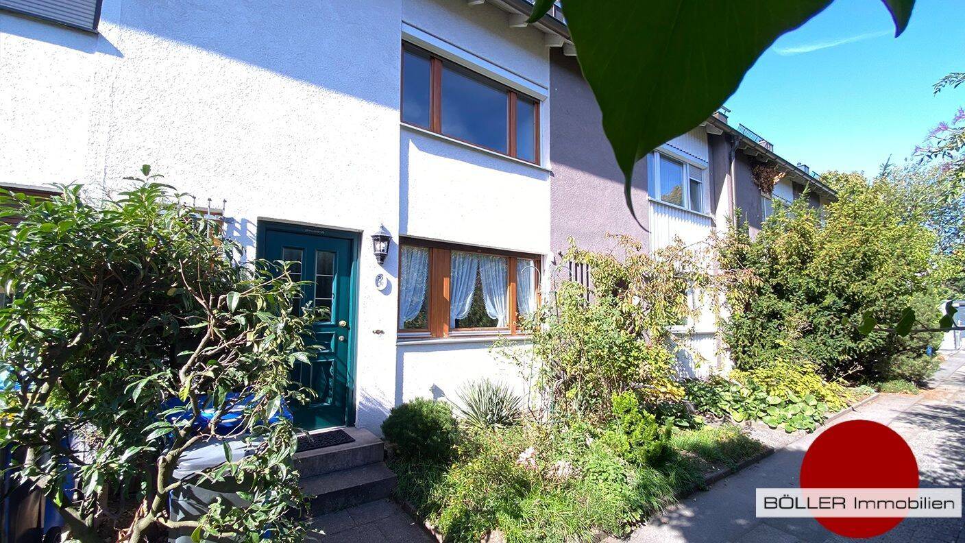 Super Lage in der Nordstadt! Reihenhaus mit Garten und viel Platz., 90409 Nürnberg (Großreuth h. d. Veste Gärten h. d. Veste Maxfeld Schoppershof)