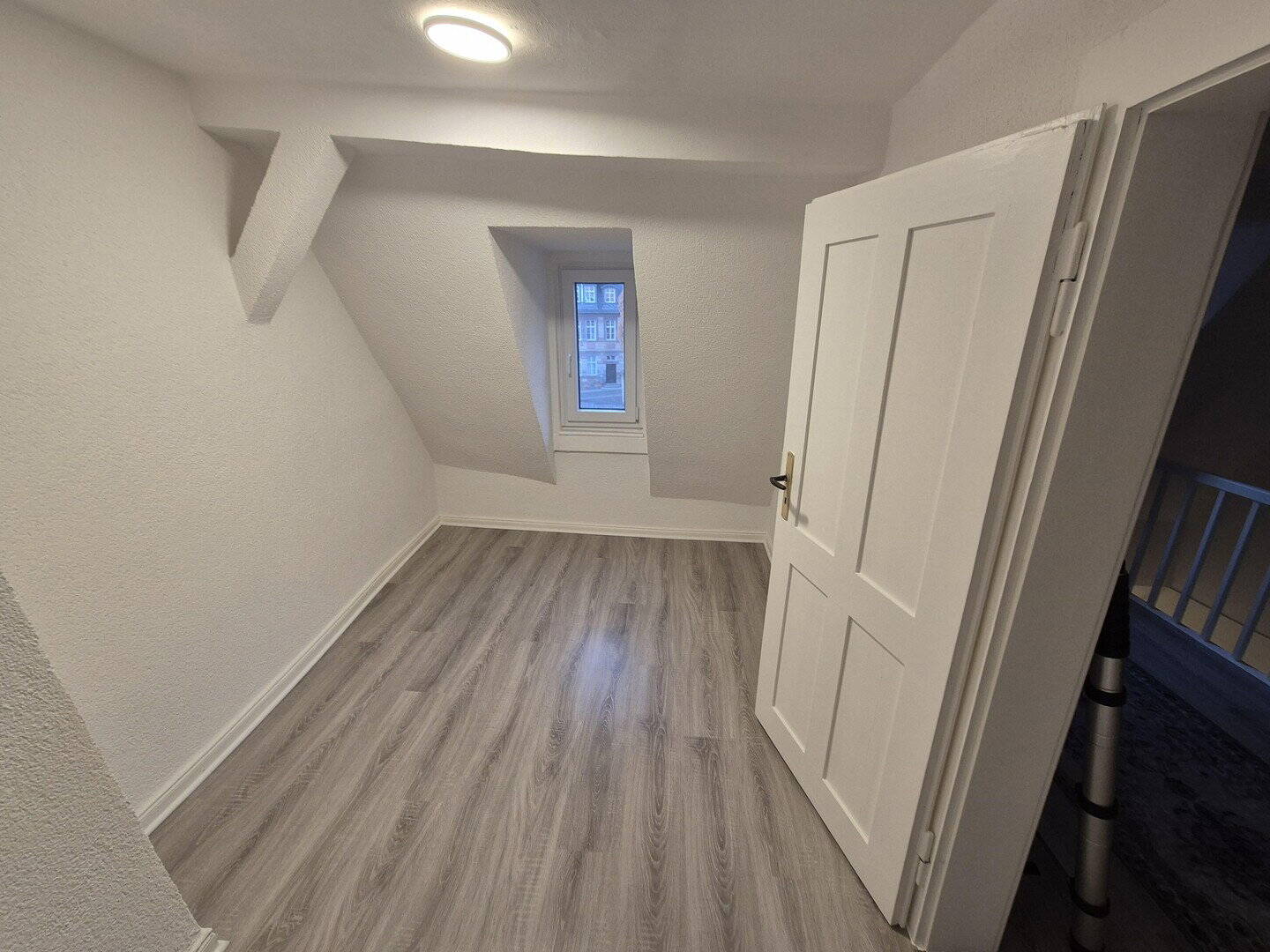 1 Einheit frei in 2 er WG, zu vermieten, zentrale ruhige Altstadtlage nähe Dom, 36037 Fulda