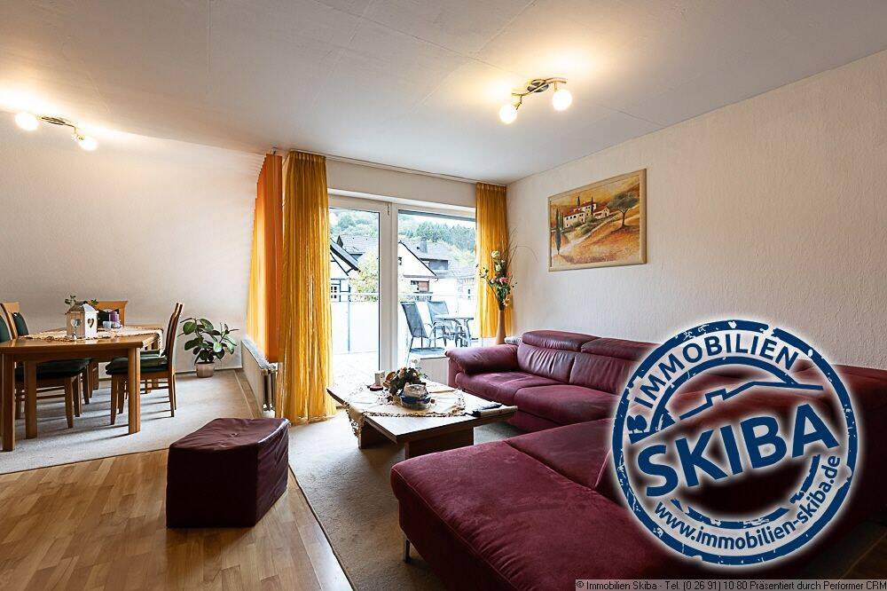 Helle 3-Zimmer-Wohnung mit Terrasse in Adenau am Nürburgring, 53518 Adenau