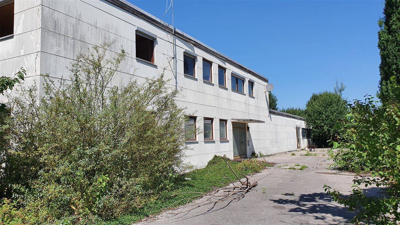 Für Bauträger geeignet! WOHN- u. GEWERBEOBJEKT (Abrissobj.) mit großem Grundstück (Mischgebiet) in ALTÖTTING-SÜD, 84503 Altötting