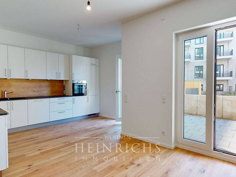 Viel Platz zum Wohlfühlen! Großzügige 3-Zimmerwohnung mit zwei Terrassen und zwei Bädern, 85354 Freising