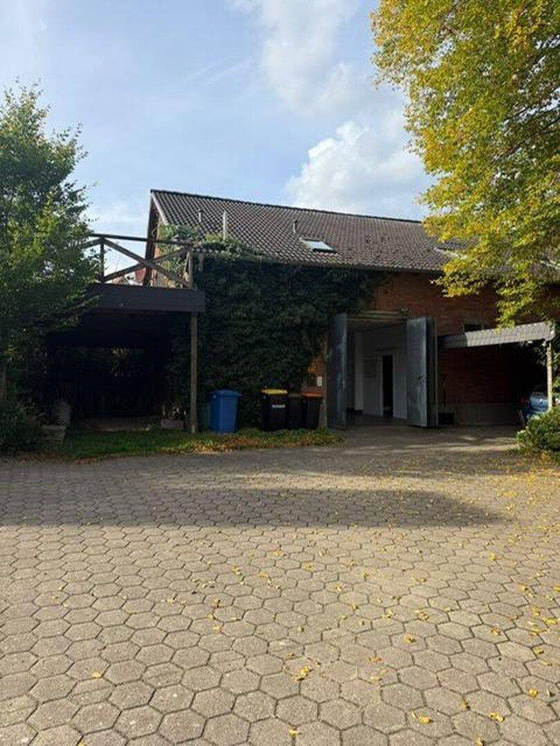 Wohn- und Gewerbeimmobilie mit großzügiger Dachgeschosswohnung, 21244 Buchholz in der Nordheide