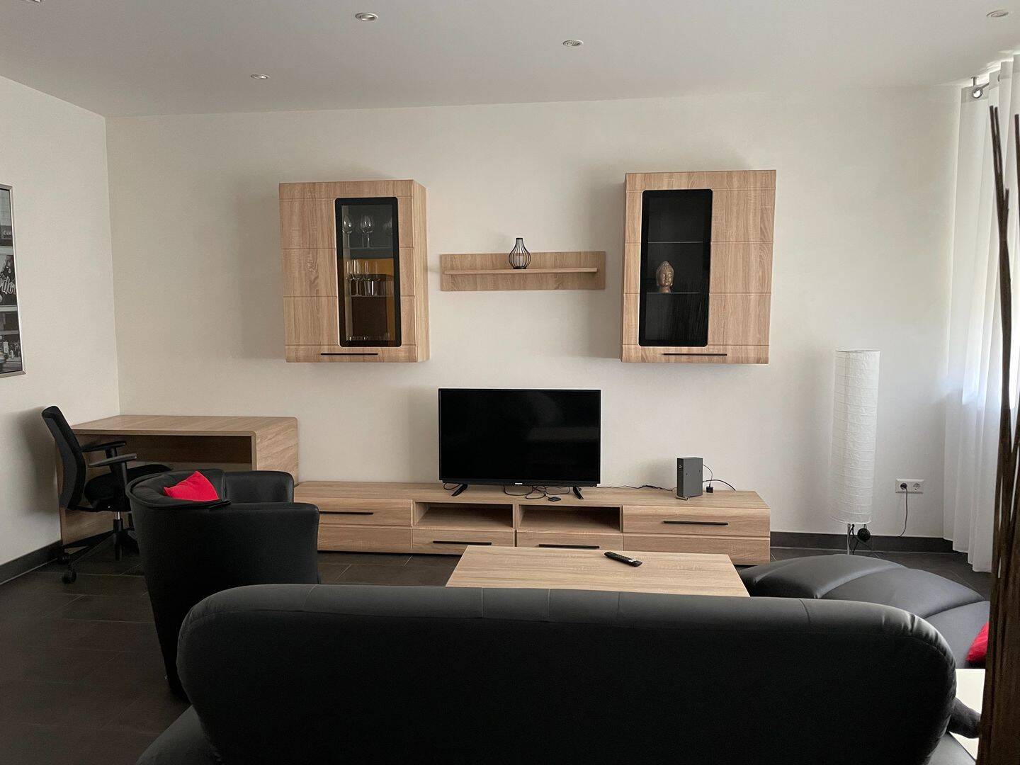 LIFESTYLE IN S-MÜHLHAUSEN – Moderne 2 – Zimmer Wohnung – 2456, 70378 Stuttgart