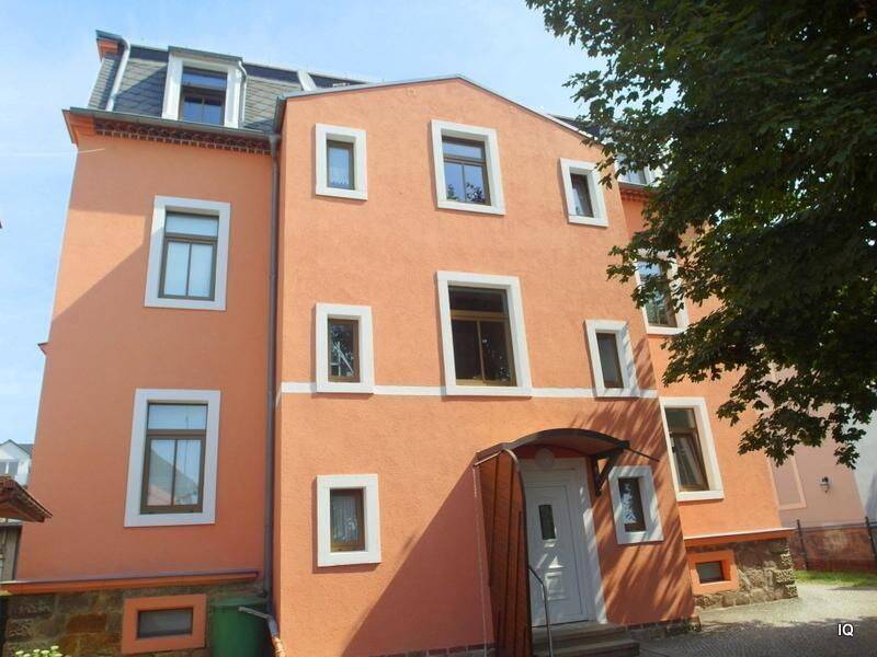 Ab Dezember 2026: 3-Zimmer-Wohnung im Hochparterre mit sep. Küche, Auslegware & Bad mit Dusche, 1445 Radebeul