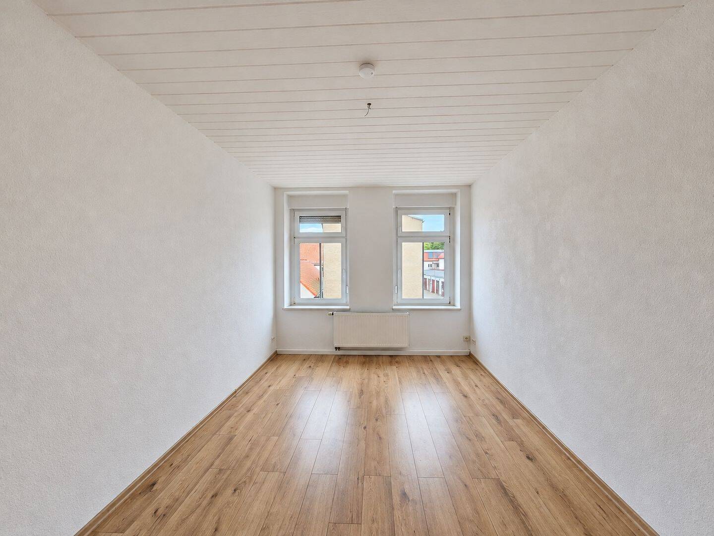 Helle 2-Zimmer Wohnung mit Balkon und großer Küche in der Windorfer Str., 4229 Leipzig (Kleinzschocher Plagwitz Schleußig)