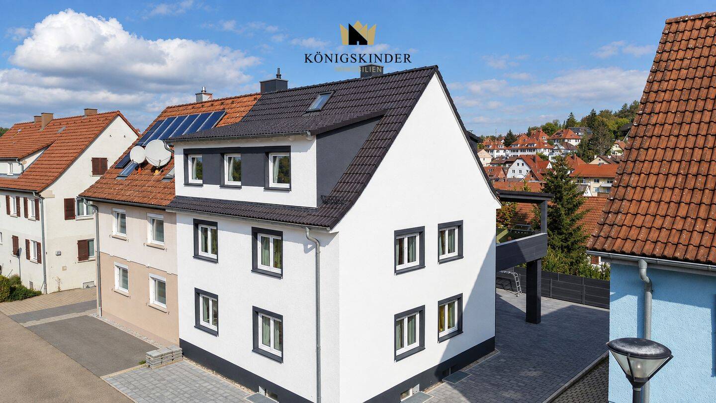 Hier werden Träume wahr: Kernsaniertes Wohlfühlhaus über den Dächern der Stadt mit Schlossblick, 89522 Heidenheim an der Brenz