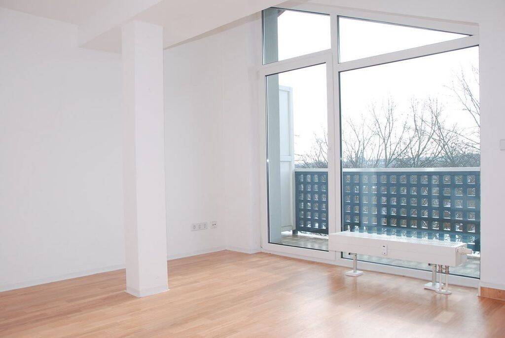 Attraktive Dachgeschosswohnung mit Balkon, 9130 Chemnitz (Hilbersdorf Sonnenberg Yorckgebiet Zentrum)