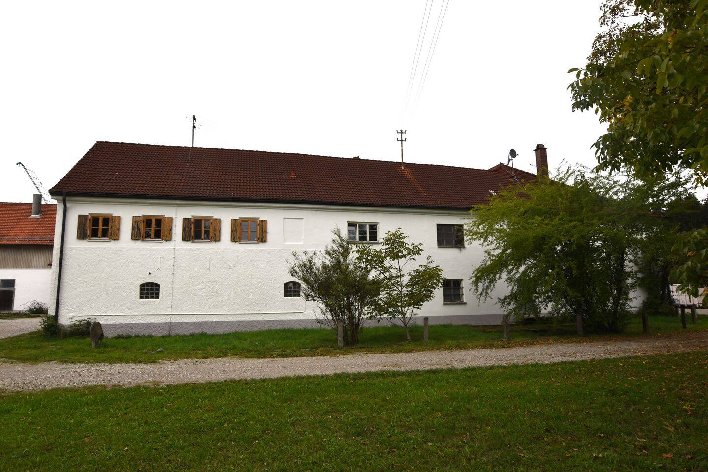Gut Mittelstetten – Wohnhaus mit 10 Zimmern ideal für Handwerker, 86899 Landsberg am Lech