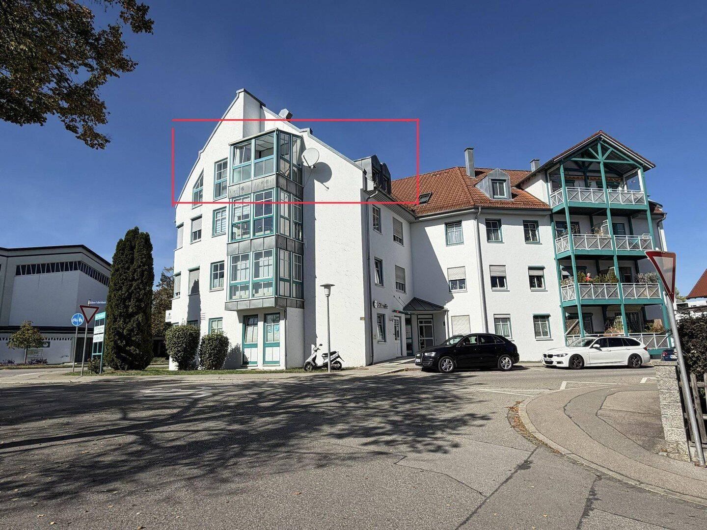 Charmante 3 Zimmer Dachgeschoss Wohnung mit Wintergarten- selbst nutzen oder vermieten, 87439 Kempten (Allgäu)