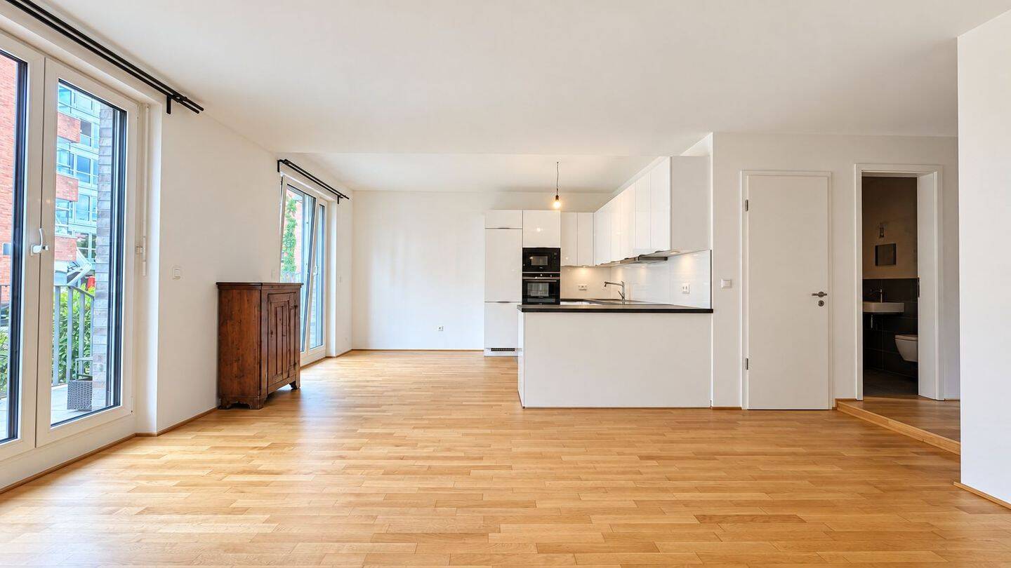 *Garten*Neubau* Großzügige 2 Zimmer Wohnung, 60486 Frankfurt am Main (Bockenheim Gallus Rödelheim Westend-Süd)