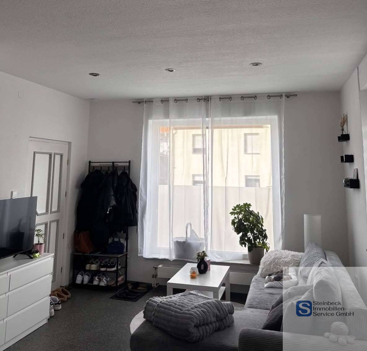 Helle 2 Zimmer Hochparterre Wohnung an der Ablach, 88512 Mengen