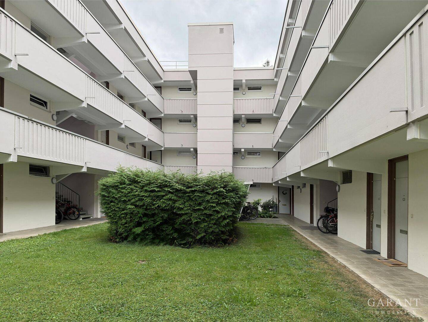 Einziehen oder investieren – diese Wohnung bietet attraktive Möglichkeiten!, 81369 München (Sendling Sendling-Westpark Thalk. Obersendl.-Forsten-Fürstenr.-Solln)