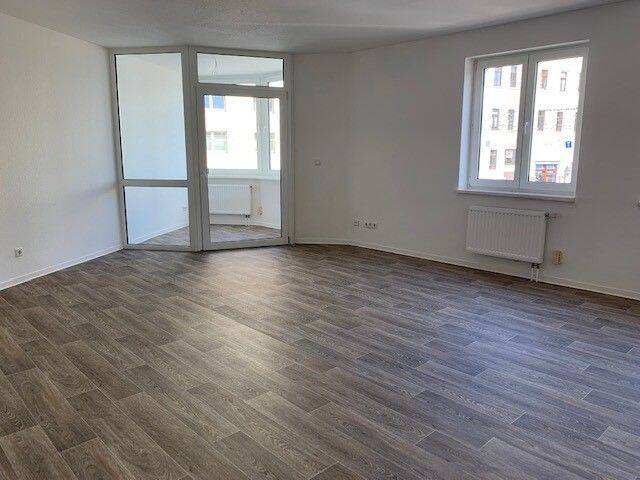 Großzügige 2-Zimmerwohung mit Aufzug in Zentrumsnähe sucht neue Mieter!, 4105 Leipzig (Zentrum-Nord Zentrum-Nordwest Zentrum-Ost Zentrum-West)