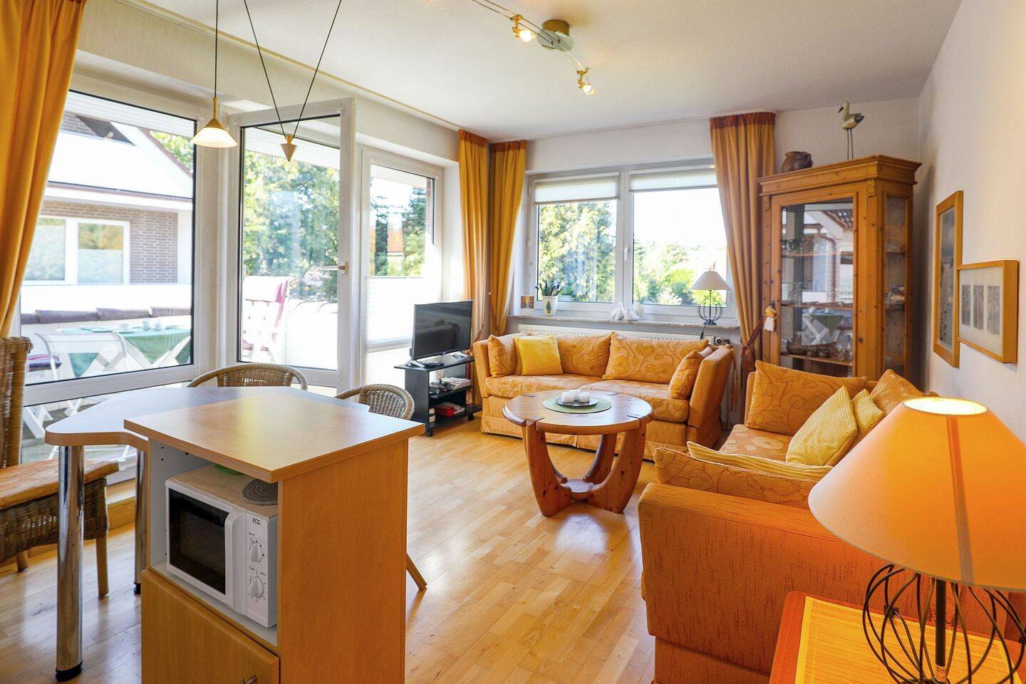 Gepflegte 2 – Zimmer-Wohnung mit großzügiger Dachterrasse im Haus Nige Ooge, 27476 Cuxhaven