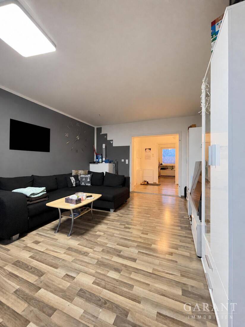 Frei zum Einzug: Gepflegte 3-Zimmer-Wohnung mit Balkon in Altdorf, 84032 Altdorf (Industriegebiet Wolfgang)