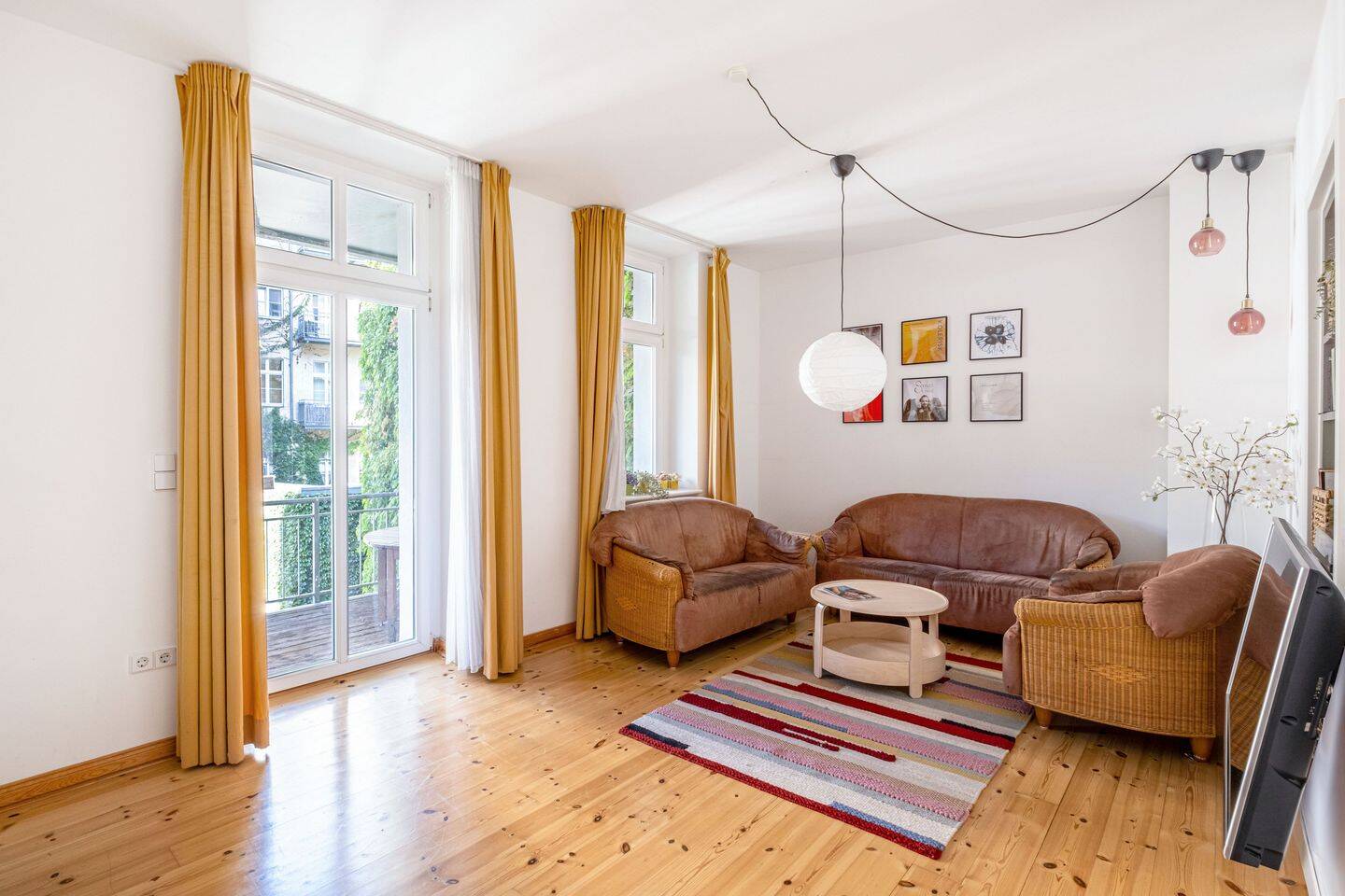 Ruhiges Wohnen auf 4 Zimmern: Mittendrin im Kollwitzkiez, 10405 Berlin (Pankow Prenzlauer Berg)