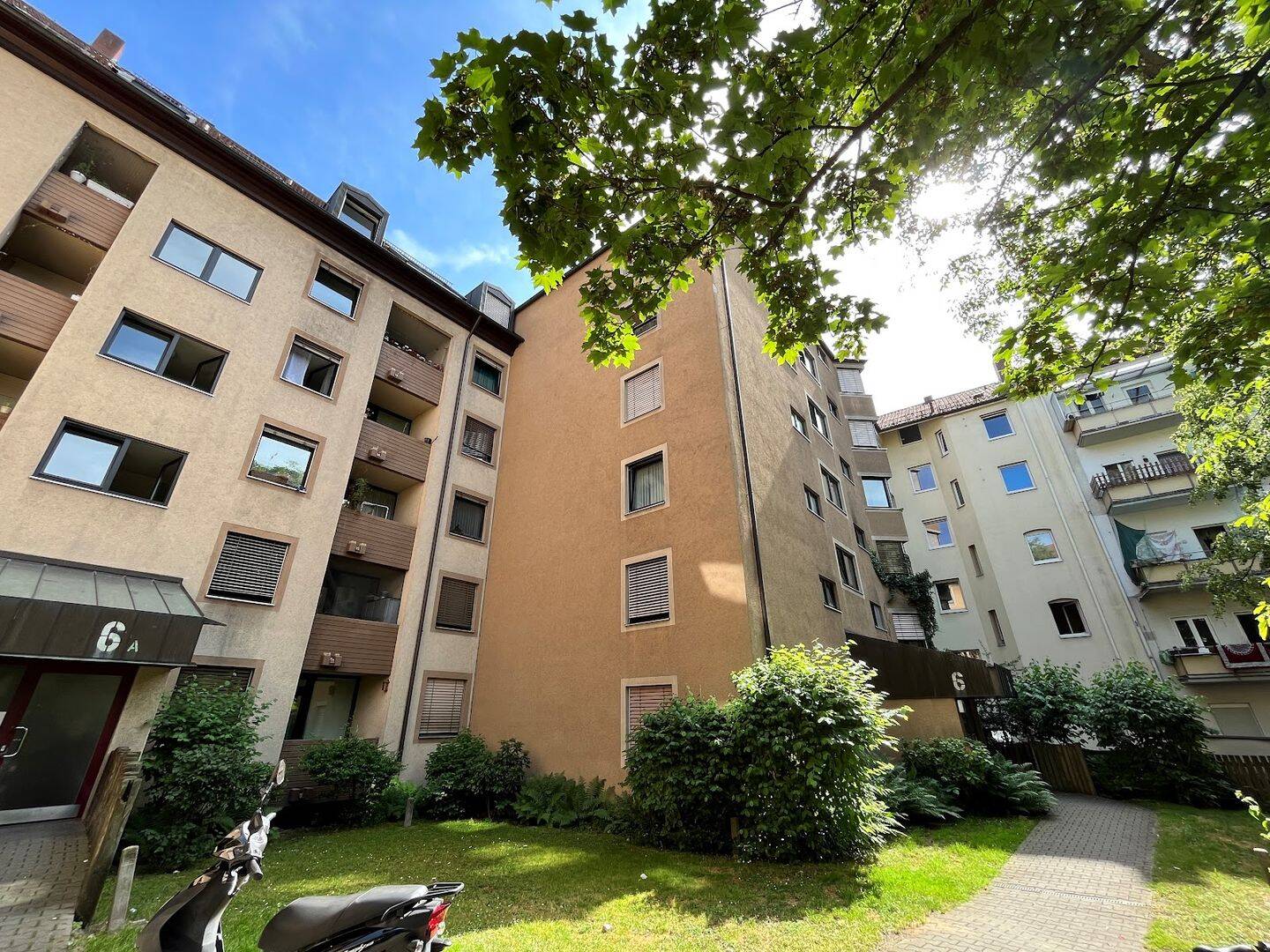 Gut geschnittene 2-Zimmer-Wohnung, 90459 Nürnberg