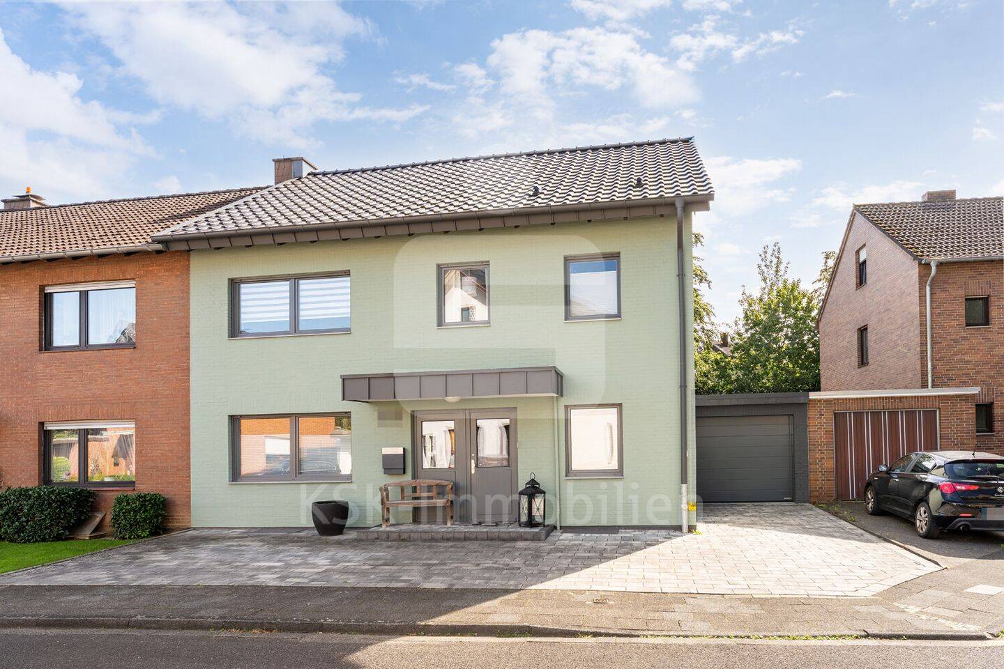Saniertes Raumwunder in bester Lage von Bergheim!, 50126 Bergheim